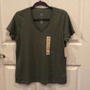 NEW NWT St. John’s Bay short sleeve shirt XL